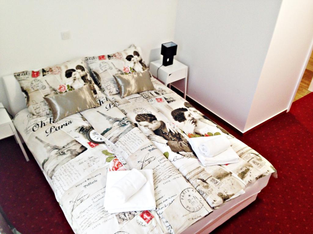 Red Carpet Rooms Zagreb Room photo